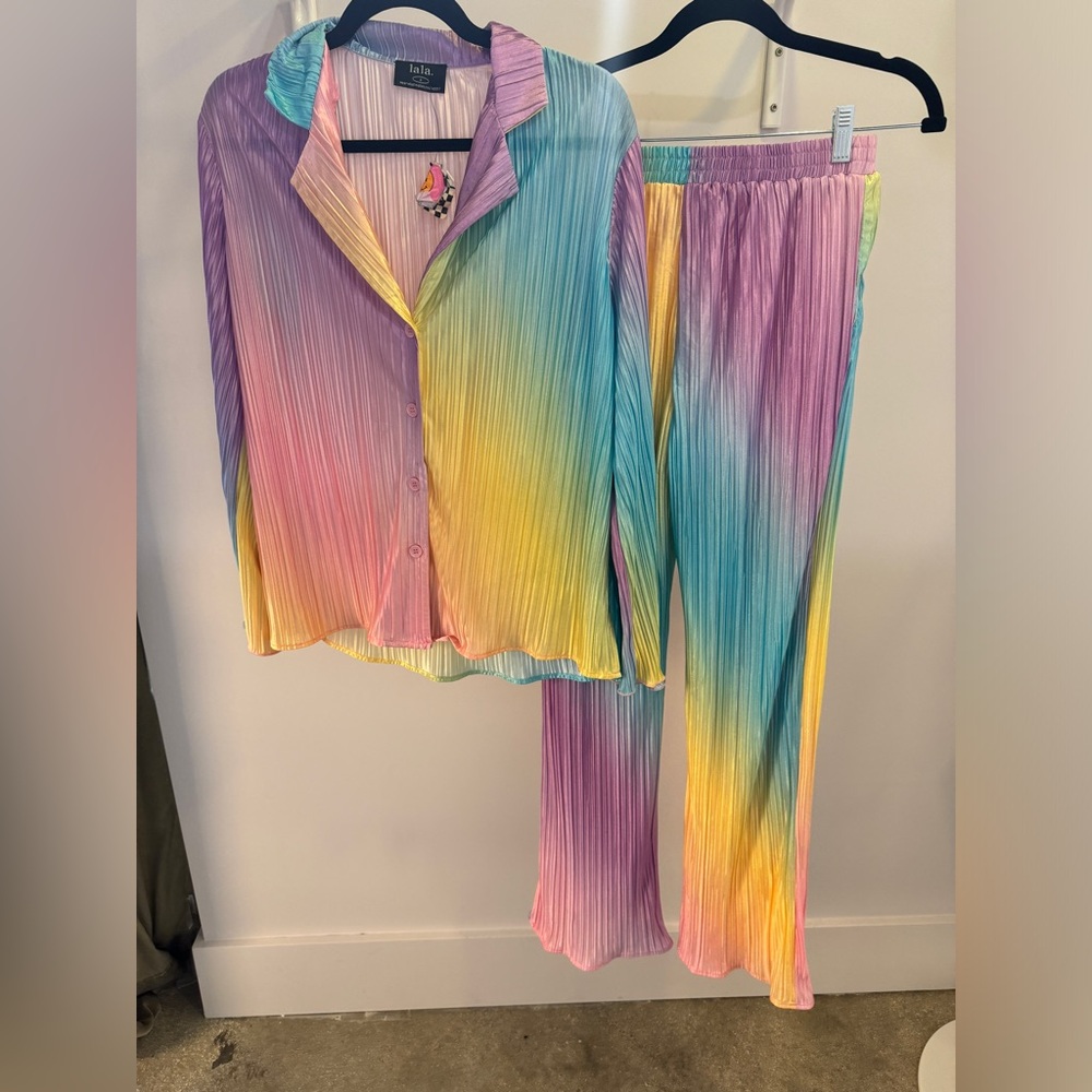 Dressed in LALA colorful plisse matching set